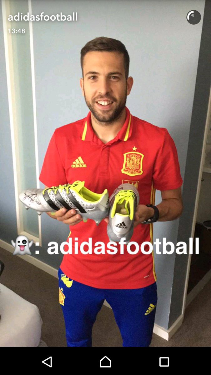 LOLLOPPOP2001's tweet photo. @adidasfootball #firstneverfollows https://t.co/nPoNNWtyP7