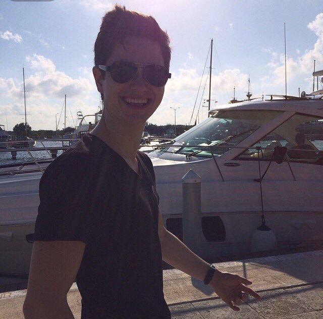 BYEMyEverything's tweet image. S M I L E