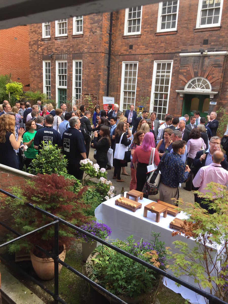 deekundi's tweet photo. Amazing drinks reception ! Well done @lupconsortium @supc_uk @VWVHigherEd @VWVLawFirm #LUPCSUPC16 https://t.co/hV4sZxks7O