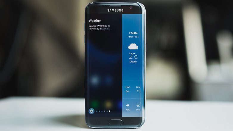 juwanla's tweet photo. Raya bergaya dengan Samsung Galaxy S7 edge #FirstS7 https://t.co/UvfQdJcfFk