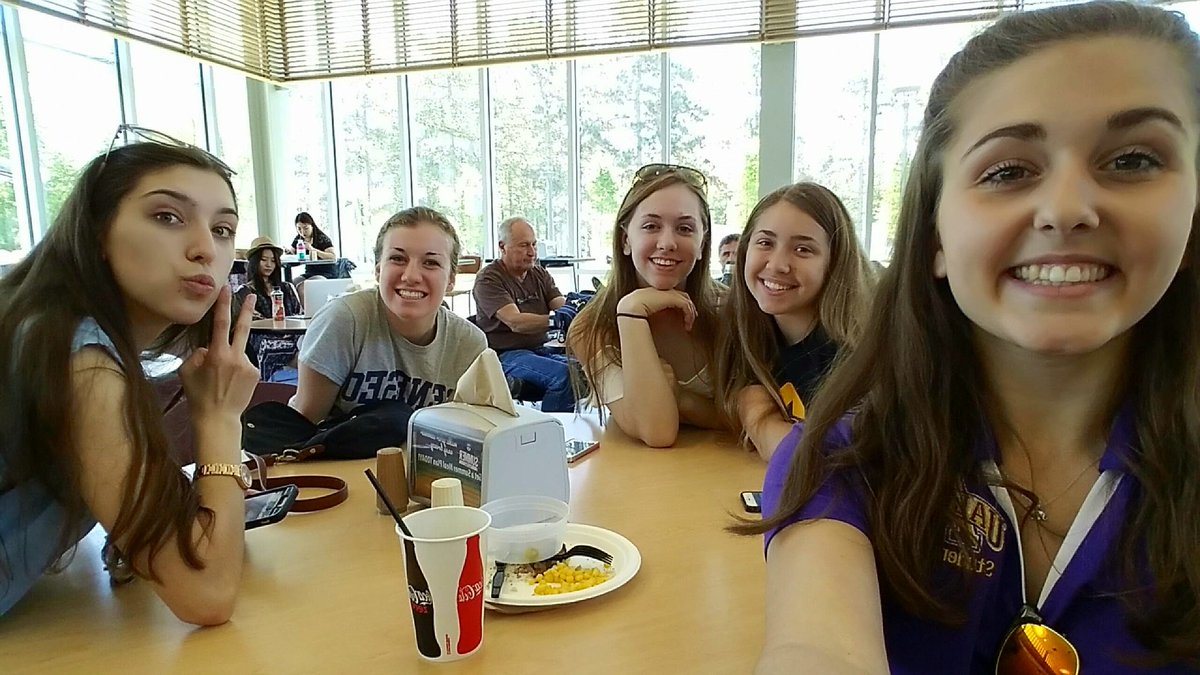 OL_LanaR's tweet photo. Missed my college friends so much! So glad they stopped by to say hi! Until August friends https://t.co/pCsNlSpuE1