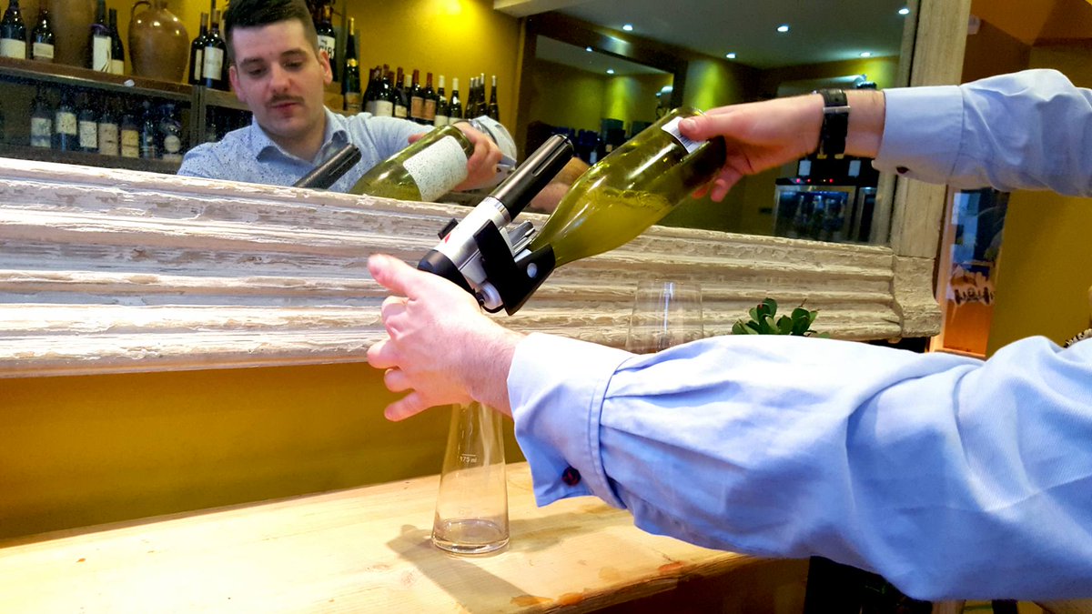 Sipping Fine #Wine at <a href="/ShepMarketWine/">Shep Mkt Wine House</a> in #Mayfair, the hottest new wine spot for the summer #ttot - @TraceyMayHowes