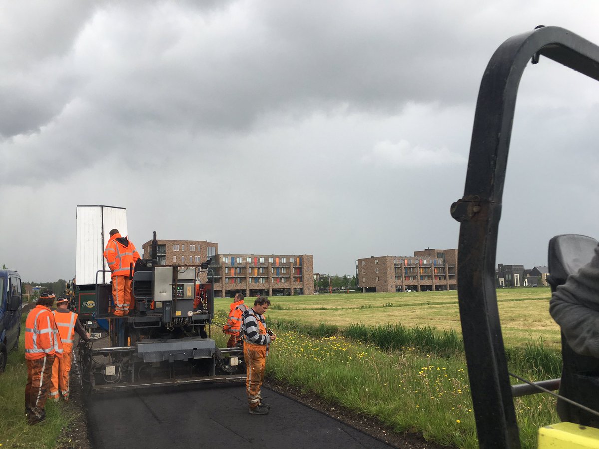 #vandaag #fiets paden voorzien van #asfalt @ Heerenveen