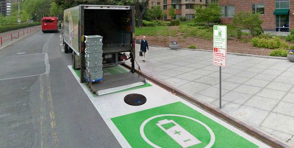 UDFNYC's tweet photo. Tonight the Forum presents 4 bold proposals for the future of urban freight: https://t.co/DTOU2At4UD #OnwardNYC https://t.co/2FpWtQ7ovK