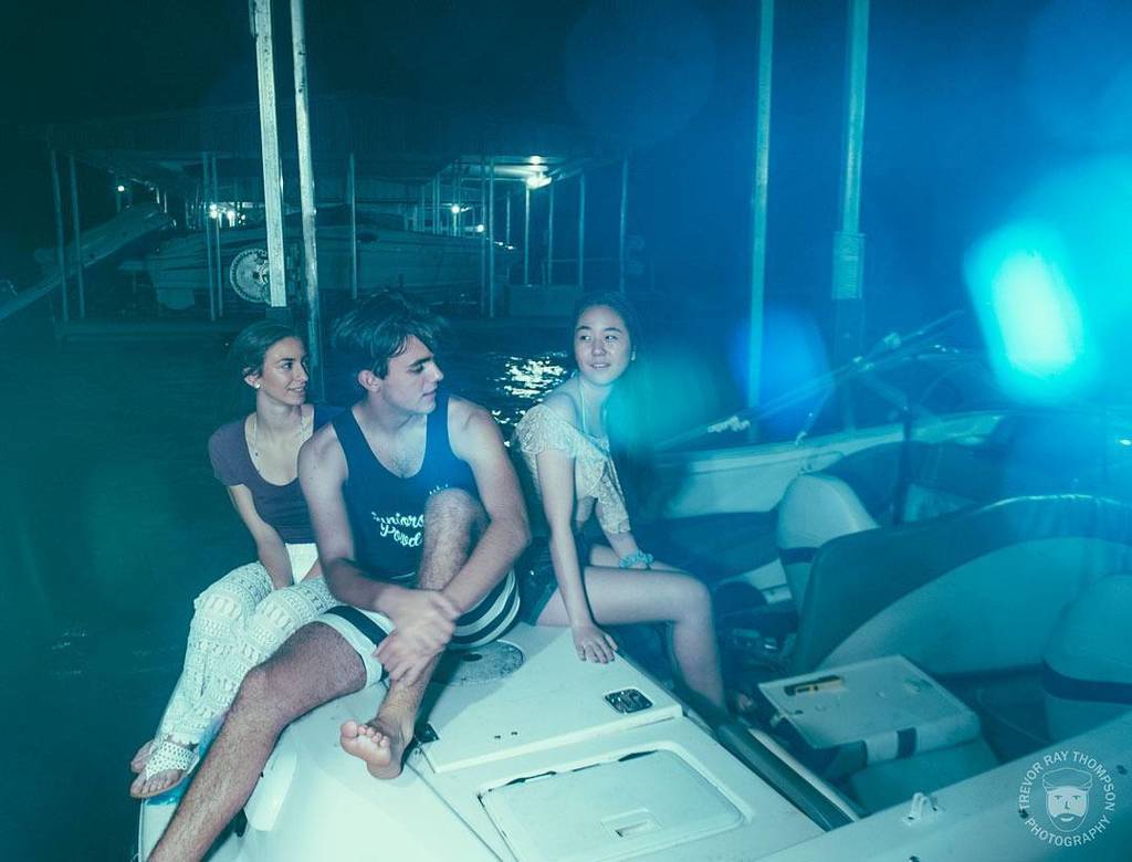 trevoray's tweet photo. #trtModels out on a night shoot. @therealjacobmorris @autumnranae @19_monni_98 #trevoray #… https://t.co/OQ0mgDjGzt https://t.co/FJ3fa5TBPm