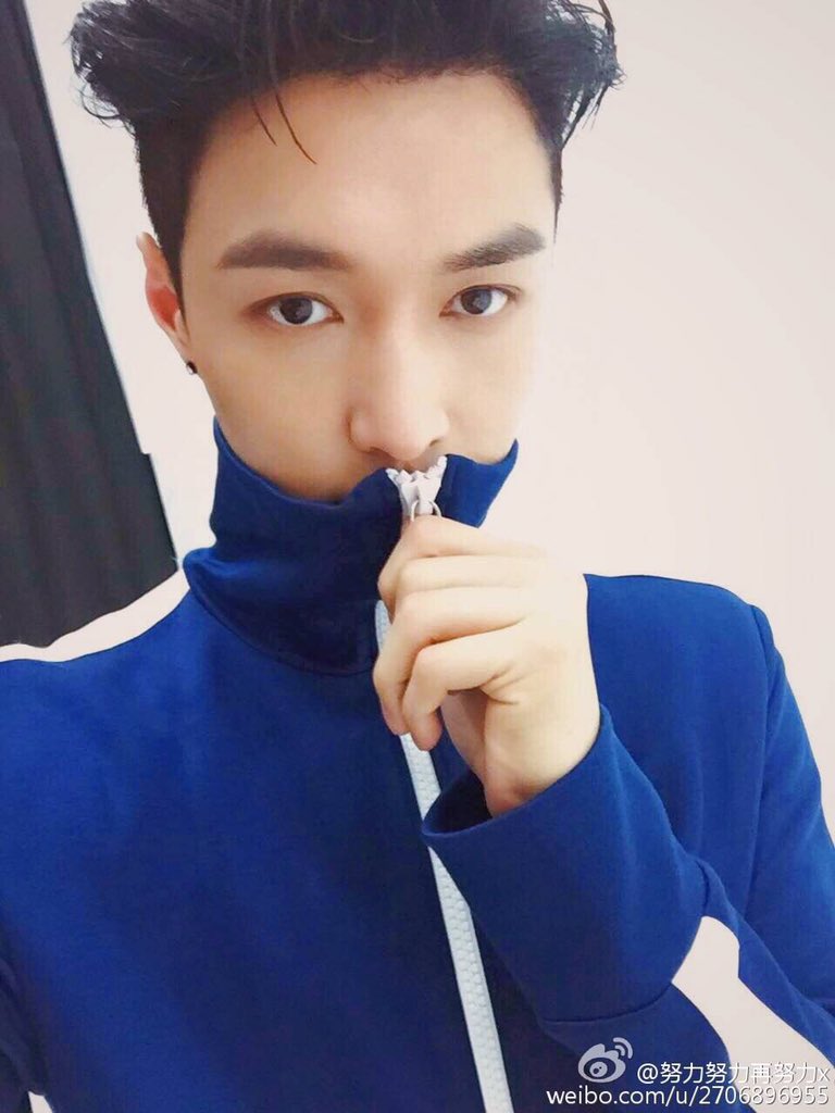 chnartists's tweet photo. Have you checked their new songs? #Lay #ZhangYixing #레이 https://t.co/z4ohEyVP9p