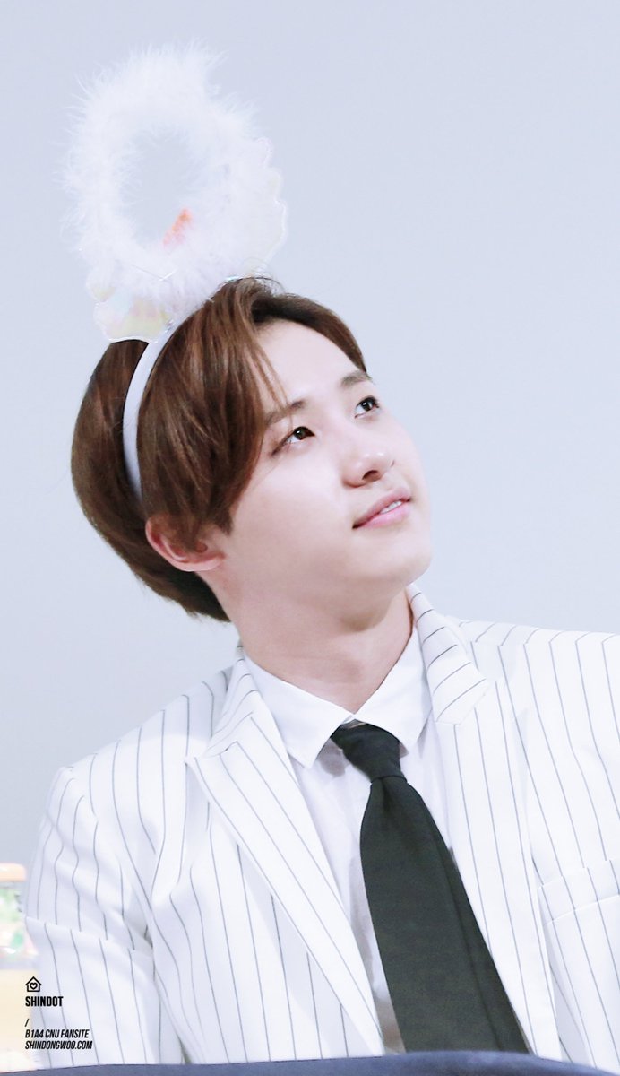 신우의 26번째 생일을 축하합니다>_<♥ #HAPPYCNUDAY #인간적으로갓신우생축 #태어나줘서고마워신우야