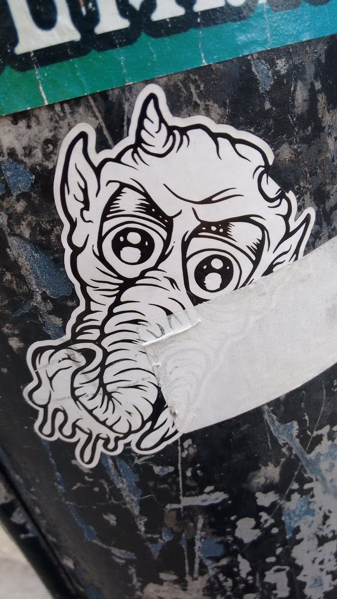 Belfast_Beyond's tweet image. More #stickerbombs around #Belfast #NorthernIreland @rask_tdaklann #BelfastCityGrime #Gawd #graffiti #streetart