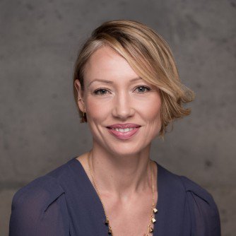 LineboxStudio's tweet photo. Recognizing Melissa Reeves among Ottawaβs #40under40 + for all that you do for us at #LineboxStudio! #ott40 https://t.co/iSc7vTAop0