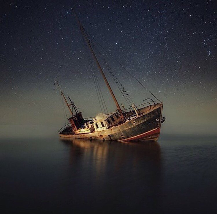 AbandonedPosts's tweet photo. Abandoned shipwreck https://t.co/g77cDkSKmS