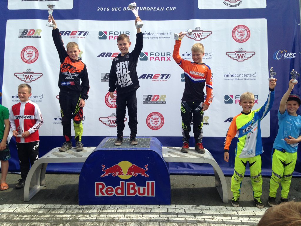 Victoria Hunt tweet media