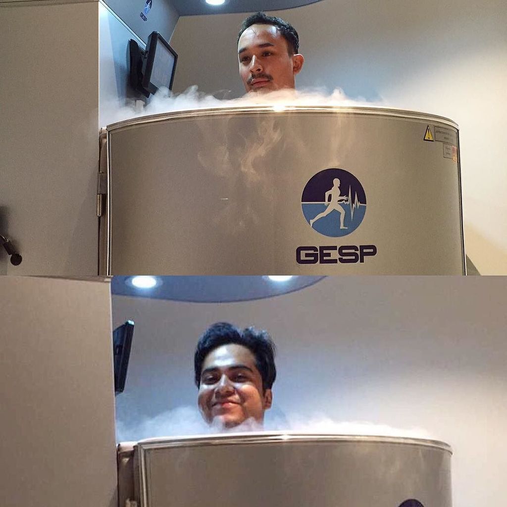 myfitfacts's tweet photo. You don't have to be a NBA player or world class athlete to do Cryotherapy. Oscar (on top)… https://t.co/5Mj0n7JAS8 https://t.co/dBqhIlM7qb