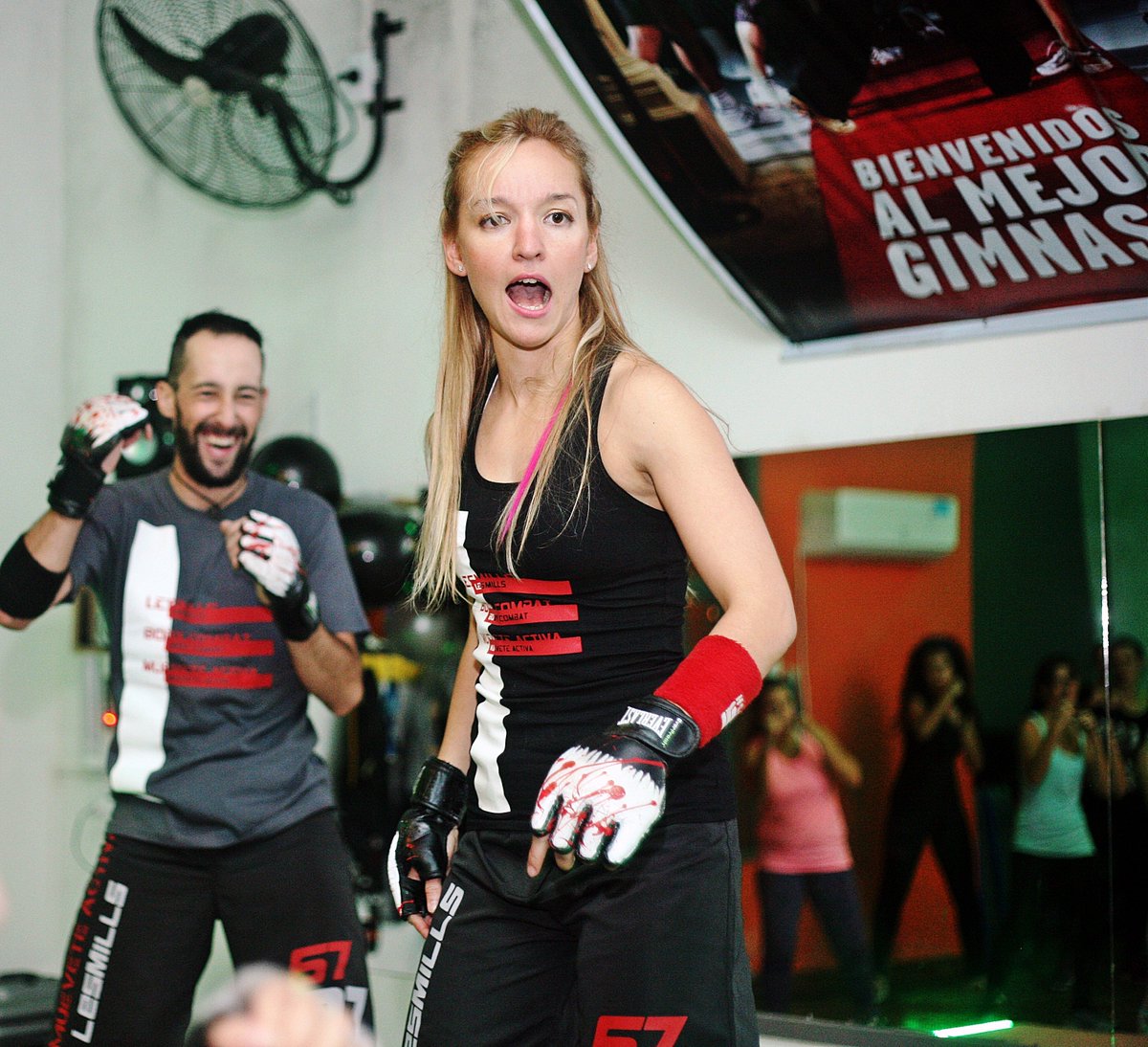 MUEVETEACTIVA's tweet photo. Dos Personalidades distintas con una misma Pasión para compartir junto a vos: BODYCOMBAT! 
Hoy a las 20.10hs ! https://t.co/r3NZSVpTGw