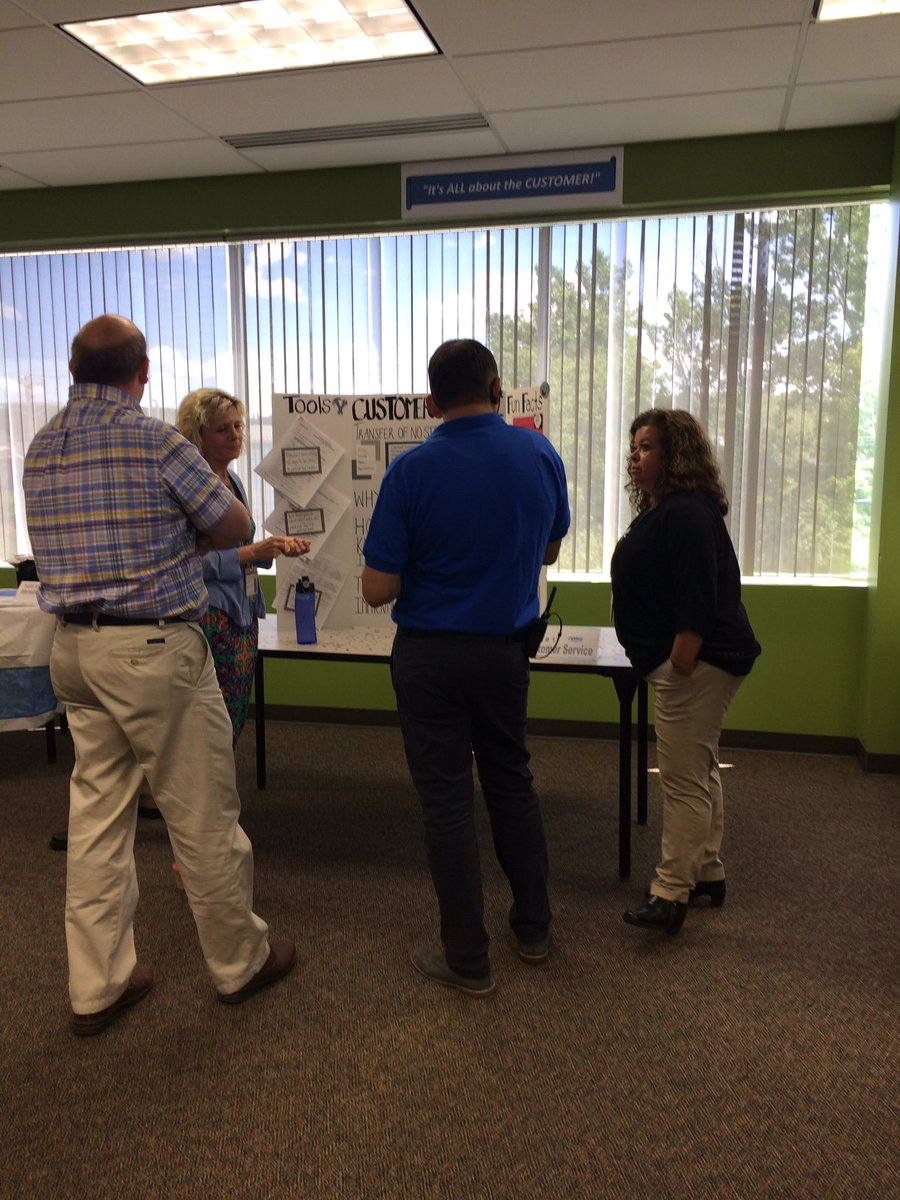 debbourassa72's tweet photo. #GemlineCIday  way to go customer service https://t.co/oSS8351tRw