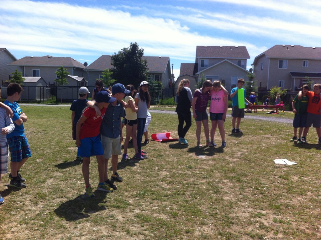 BanhamJennifer's tweet photo. Learning about landfills with a three legged trivia race? Yes please! #ecoblast @queensu @SirJohnA_LDSB https://t.co/lJo88jgL3K