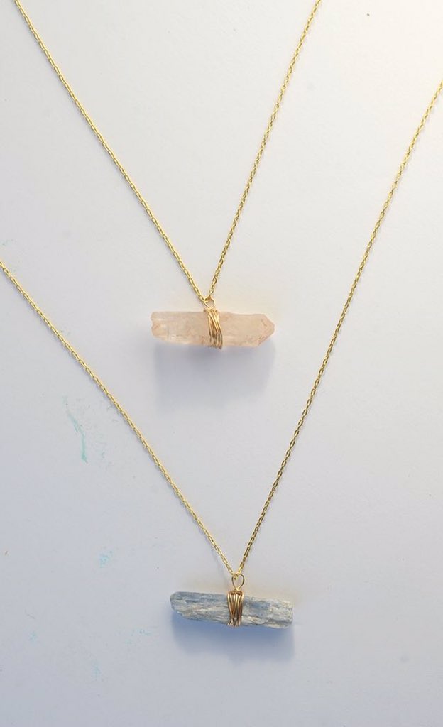 gypsimoonb's tweet photo. #wirewrapped #crystal #pendant https://t.co/7BhFVUhqqC