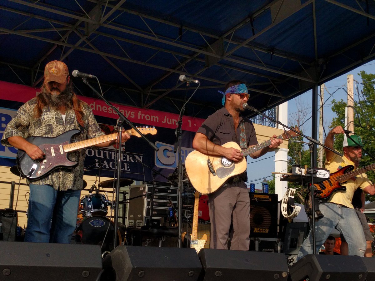 AlgiersWOTP's tweet photo. Honey Island Swamp Band just started playing. Come on down to Wednesdays on the Point and join in on the fun. https://t.co/1YzTZJjThQ