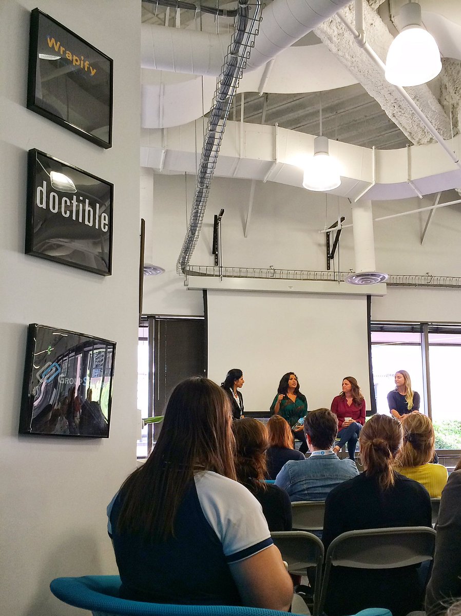 Female founders. Whoop! Honesty and transparency. <a href="/LoanHero/">LoanHero</a> #sdsw #meawtel <a href="/EvoNexus/">EvoNexus</a>