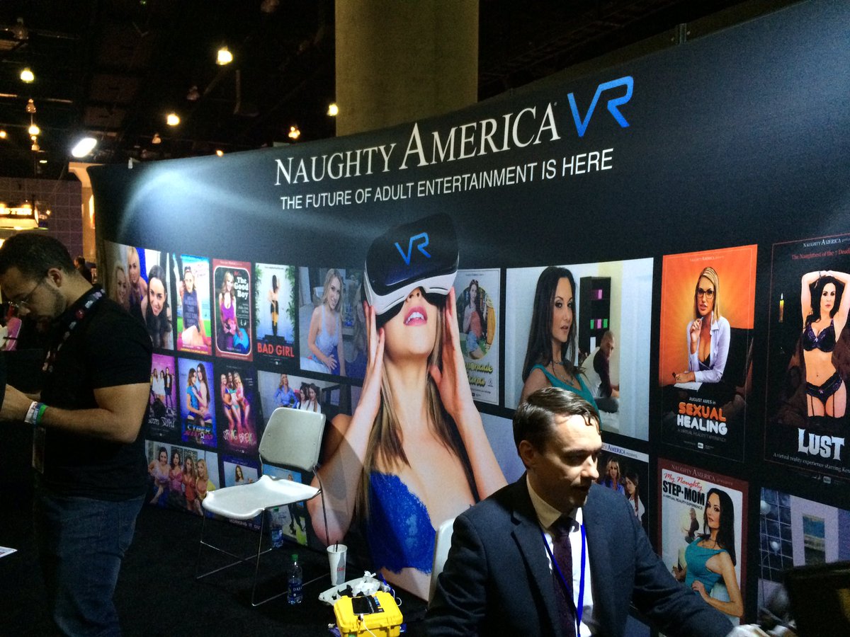 PatrickMaka's tweet photo. The real reason that VR is the future... #E32016 https://t.co/34Ytp4Ohe4
