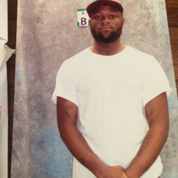 MellCurl's tweet photo. Yu My Dawg Till The End, I Got So Much Respect For Yu!...
#DaTrillest
#FreeDD https://t.co/kQMLpWesF5