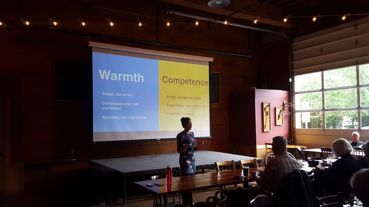 pdxmindshare's tweet photo. @dmbaker177 is kicking off MindShare at @LuckyLabPDX talking about the importance of charisma. Great stuff! https://t.co/TVjPwAfE65