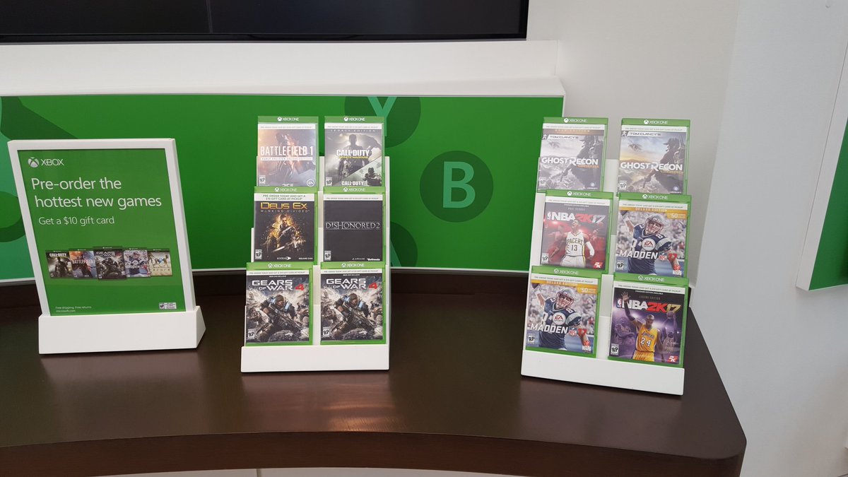 ChuckDaGamer's tweet photo. I'm getting 7 outta these 8 games. Benefits of working at #Microsoft #streamheavy https://t.co/3cPp4IyH6I