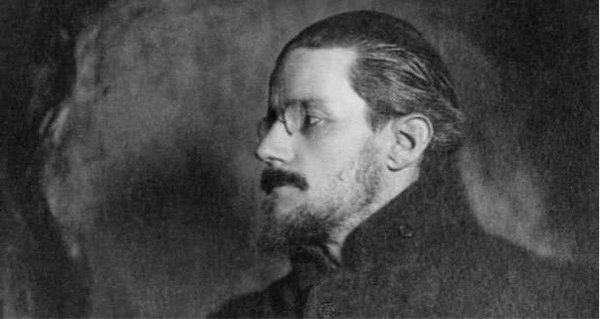 Dünya denilen bu kokuşmuş çöplükte her şeyden şüphe edebiliriz; Bir annenin sevgisi hariç!James Joyce