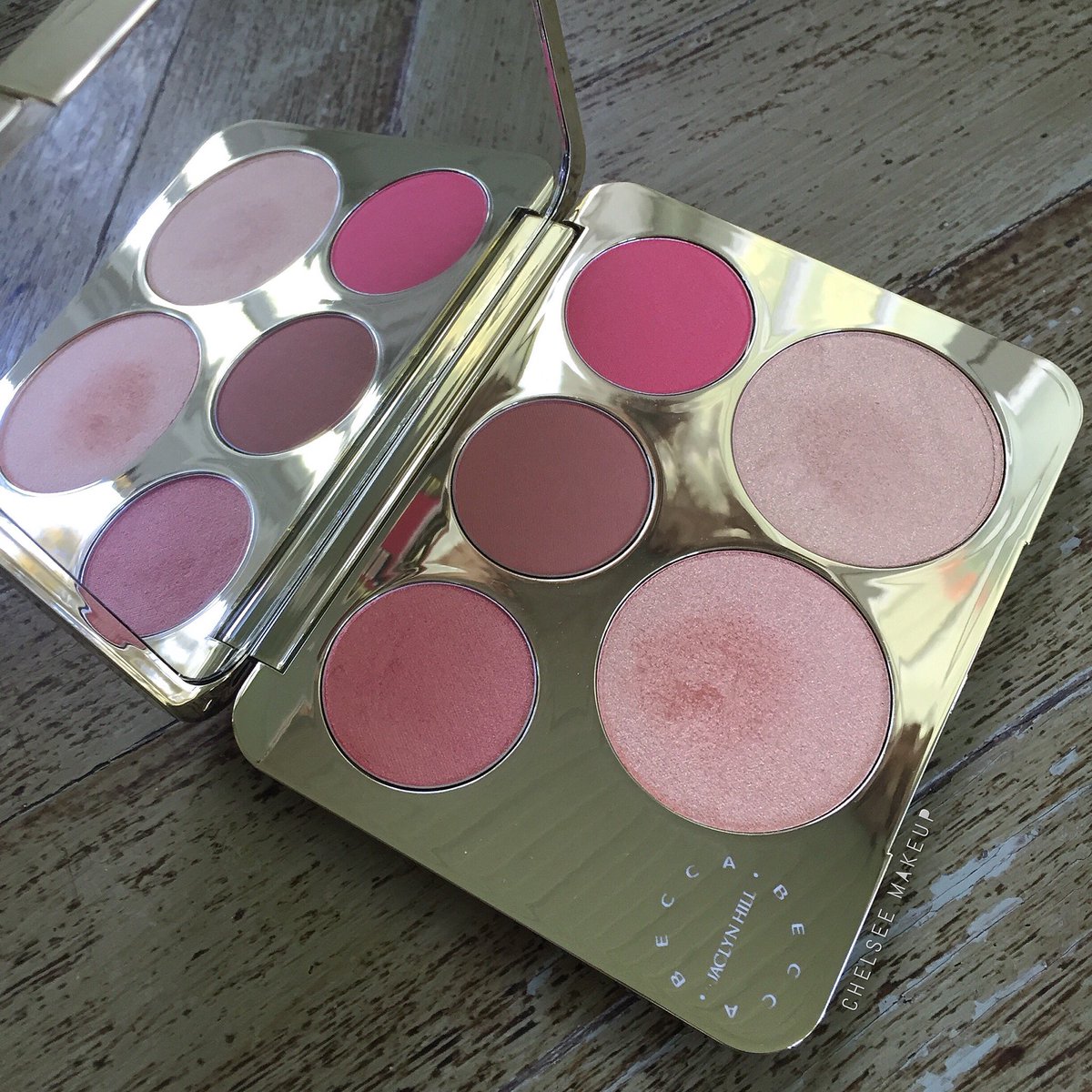 prettyandpt's tweet photo. I love this palette so much 😇🍾 

#beccaxjaclynhill #champagneglow #jaclynhill #champagnepop https://t.co/iSewaZ5KEv