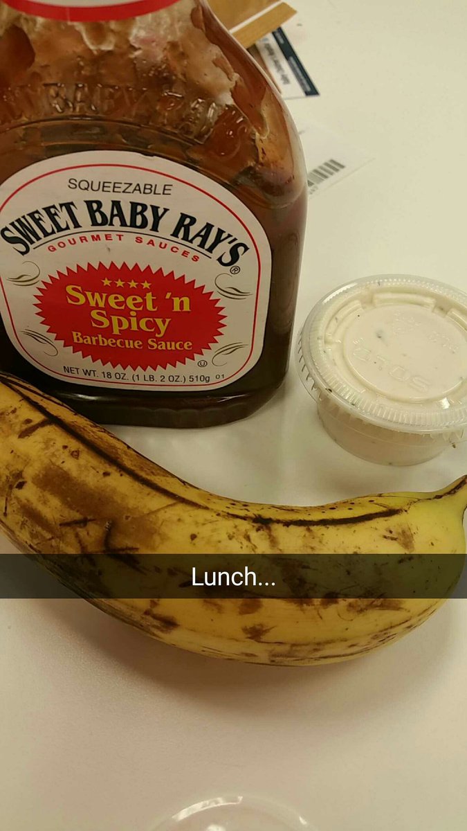 Gynifur's tweet photo. When i dont bring lunch #SaveThatMoney #MealPrep #EatsGood #LilDicky https://t.co/REzHNaasBN