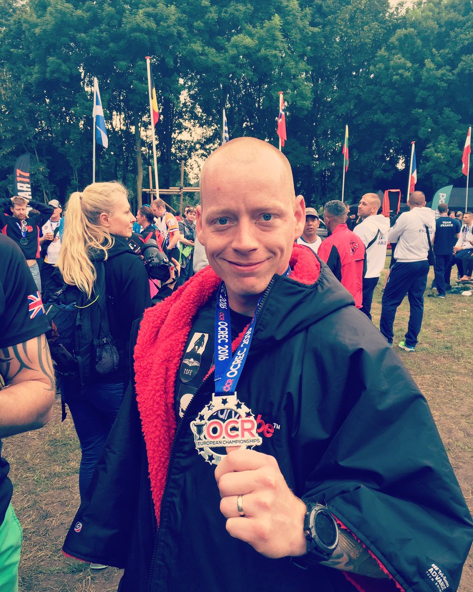 sgt_h_84's tweet photo. After a brutal course at the #OCREC nothing better than a @dryrobe #dryrobeterritory https://t.co/s5RfXkLwuH