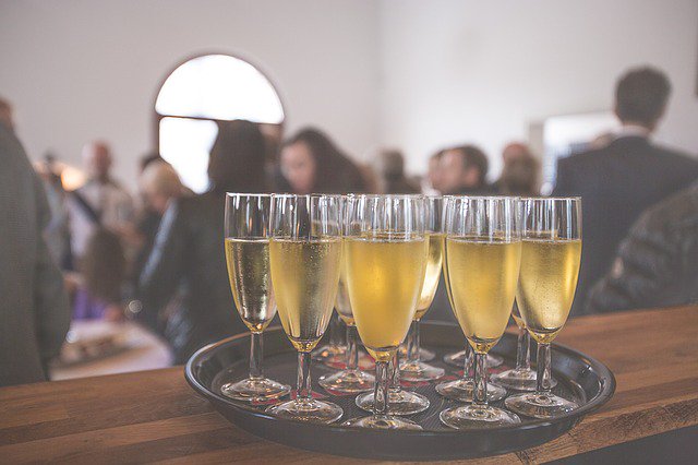 UWiseCoaching's tweet photo. Whoop! Whoop! Datum is gepland. 16 december! #uwise #event. Kom je ook? #Aanmelden via https://t.co/RsWmPq0TnI https://t.co/35xXb3JNLx