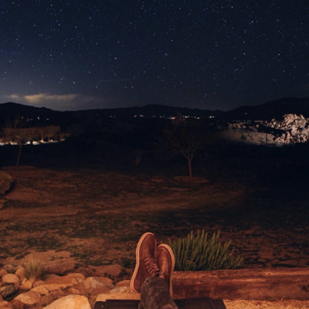 TOMS's tweet image. "I often think that the night is more alive and more richly colored than the day." — Van Gogh 📷 @charlezmalasana