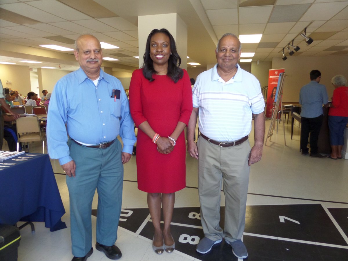 PEOScarborough's tweet photo. PEO SC participate at Hon Mitzie - MPP's Senior's Month event on 15 Jun. @MitzieHunter @peo https://t.co/DavwO2sTio