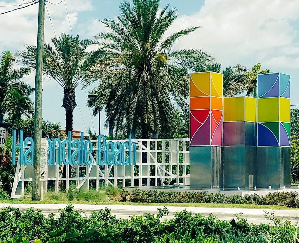 VLEEvents's tweet photo. Great meeting 2day in #HallandaleBeach at @NYKCONCERTS w/ @TiltedGlobe & #vleevents #musicbusiness #liveshows https://t.co/hbVKGQV1ce