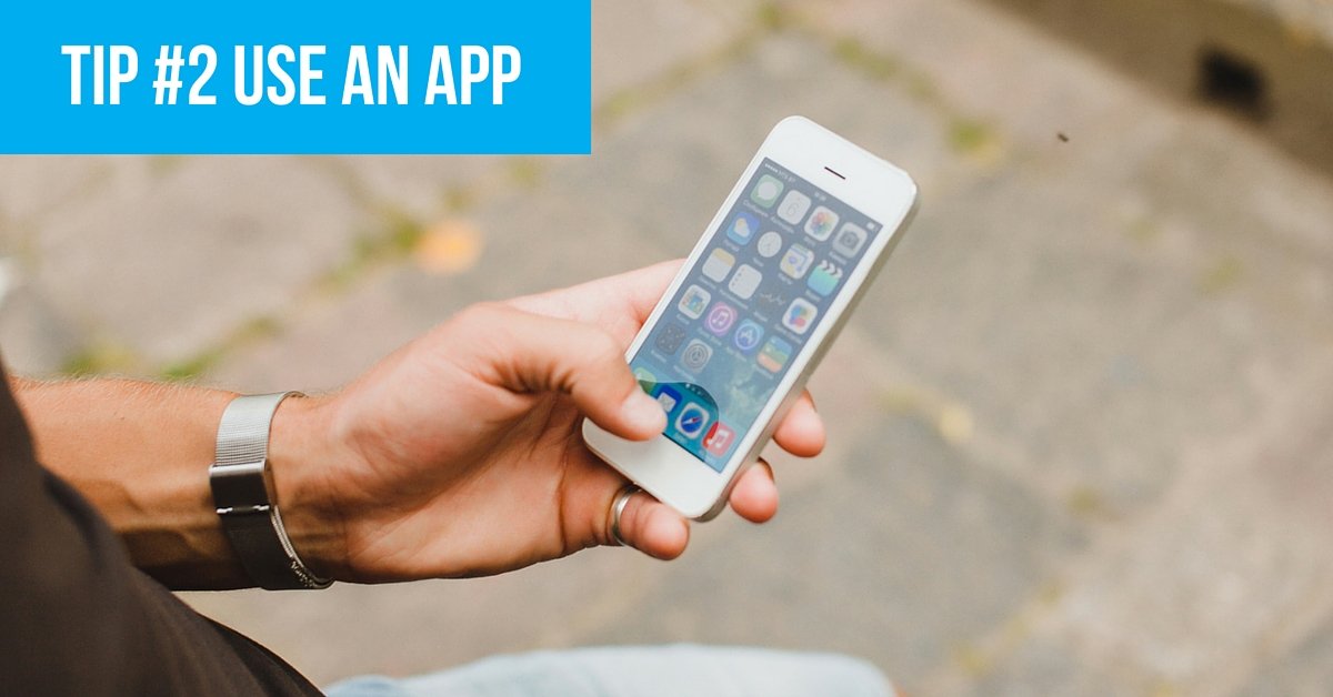 Use a water tracking mobile app to make sure you’re drinking enough water! buff.ly/1TRGnsw