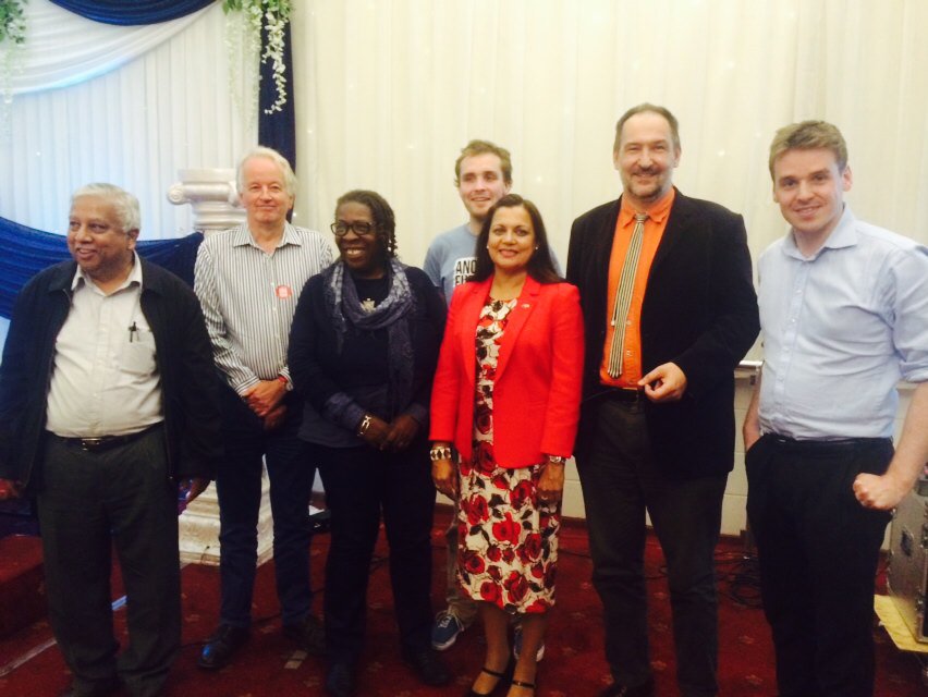 SelbyCentre's tweet photo. Thank you to our amazing panellists & chair for tonight's exciting EU Question Time #EUref #EUQT https://t.co/0T1wJpWaeU