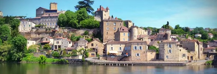 FCCVacations's tweet photo. Let's cruise in the Canal Du Midi for wonderful landscapes everyday ♥  #Canaldumidi #holiday #cruise #France https://t.co/LL2bkfN1u8