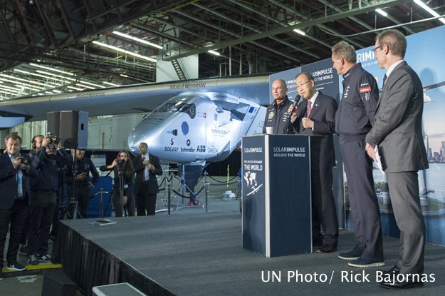 UN_Radio's tweet photo. #Solarpowered airplane @solarimpulse circles the globe with "no fuel, but much energy" https://t.co/2hTeqro8gr https://t.co/sEbi6runaz