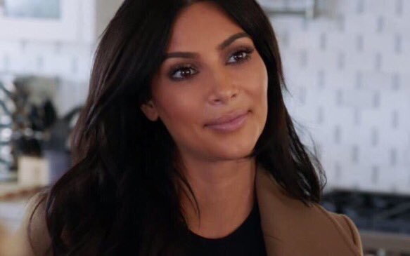 itsthingsinlife's tweet photo. when you're face swapping with someone on snapchat and they say "ew I look so ugly" https://t.co/T6WVoK3kKu