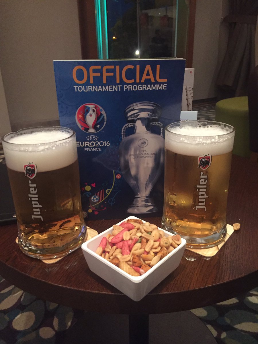 No finer way to end a day of good football. Goes down far too easy <a href="/Jupiler/">Jupiler</a> #Euro2016  #Jupiler #BeautifulBeer