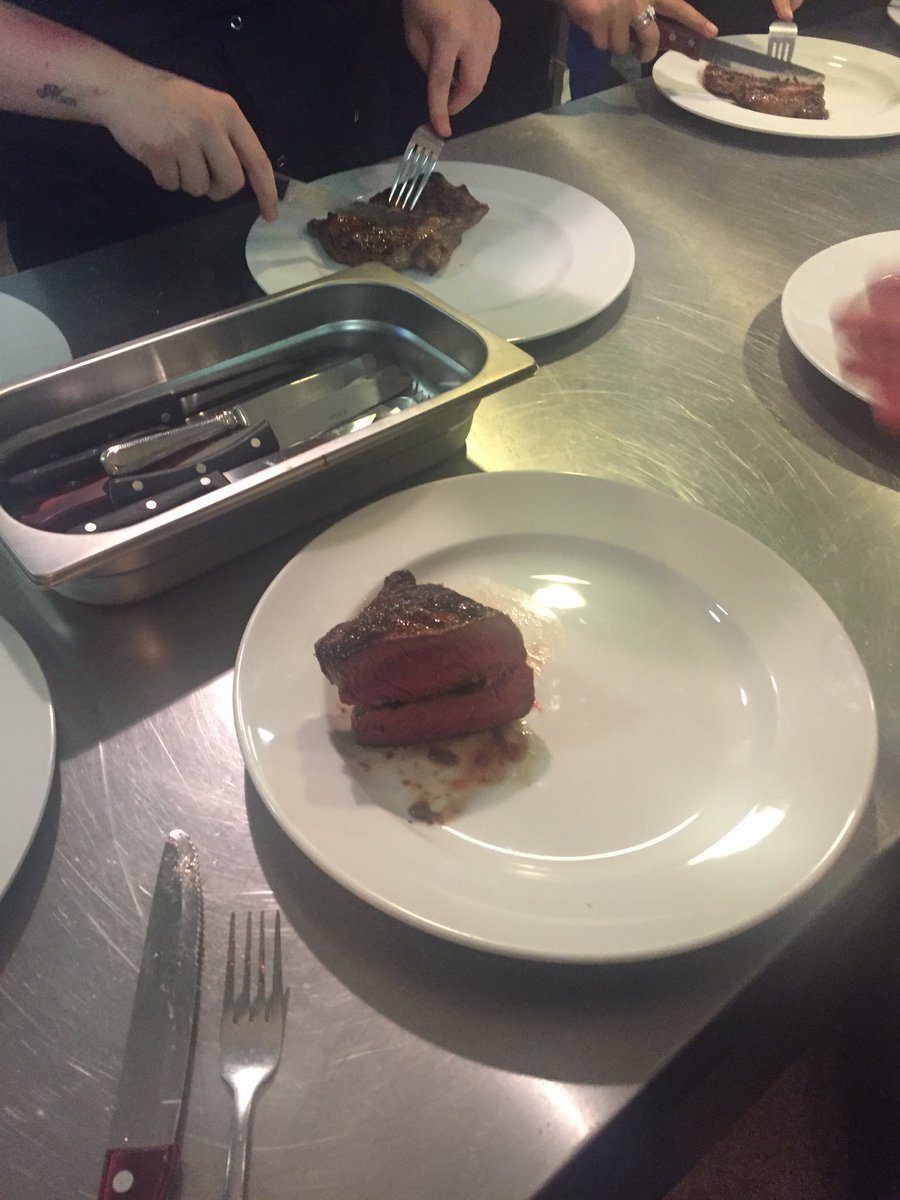 FinneyEmma's tweet photo. Mmm my steak won #bestchef https://t.co/shYSbspDoB