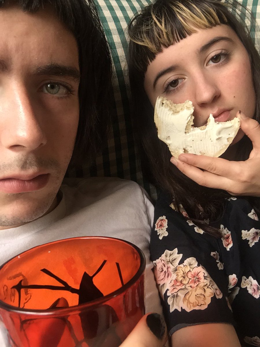 Daniel ate his bagel too quickly and now he has a tummy ache but it's ok we r playing a show
facebook.com/events/1753816…