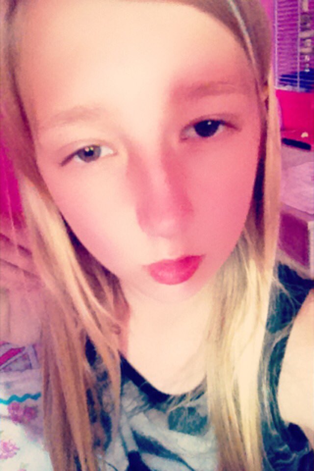 NSDERTYUIholly's tweet photo. Hope you have all had a good day. 💕💕💕💕 https://t.co/Y3PfirU5s2