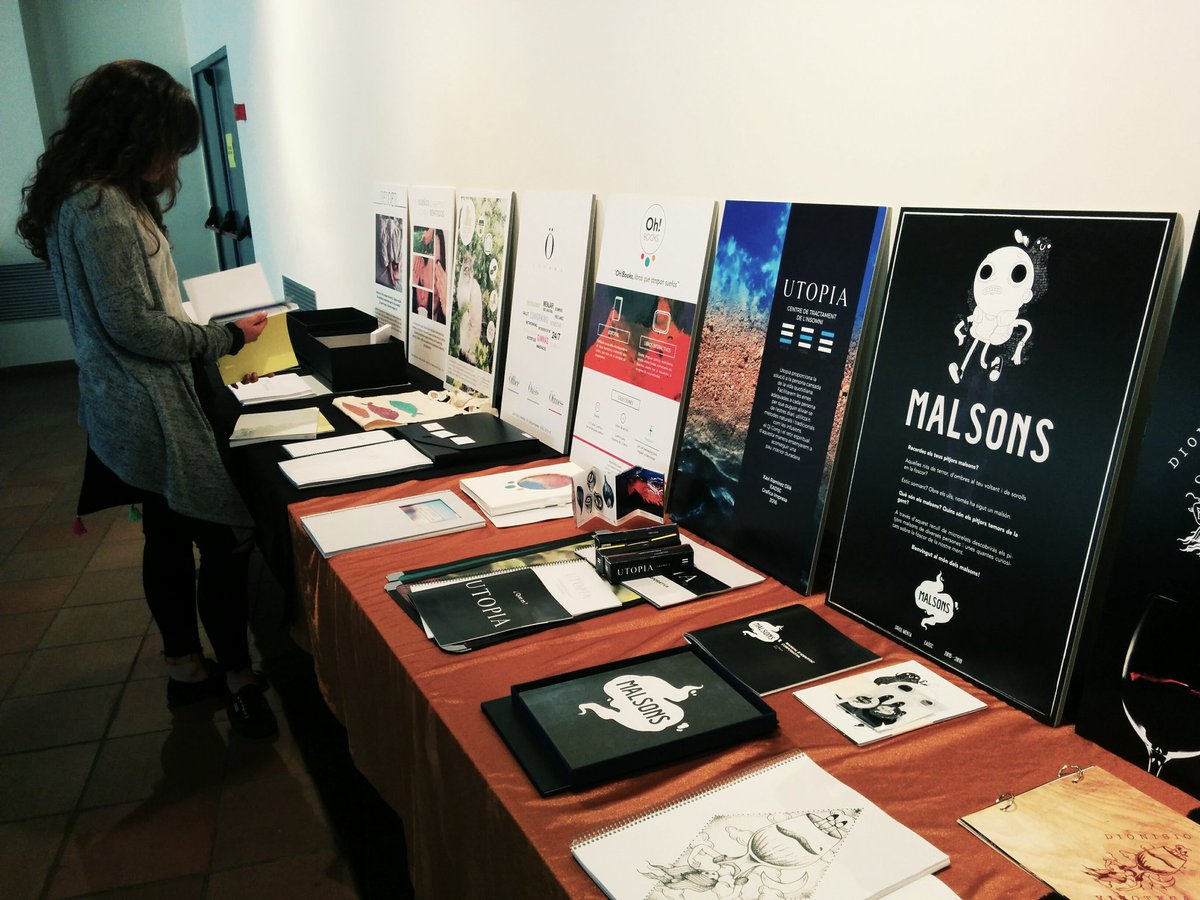 aethernumdada's tweet photo. Avui hem començat amb projectes de Gràfica Impresa! Felicitats a tots i totes ;) #EADSC #santcugat @centrescultura https://t.co/5FhIHw8ajz