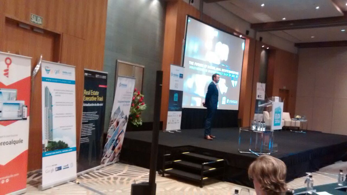 Evento_ELDI's tweet photo. Presentación de Joel Cox "The Future of Digital Real Estate Marketing" #ELDI2016 #Panamá https://t.co/vBVrf7Wph6