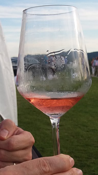 Il vino intelligente di Neruda trova piena manifestazione a #ItaliainRosa bit.ly/1UzQCMH <a href="/GialloZafferano/">GialloZafferano</a>