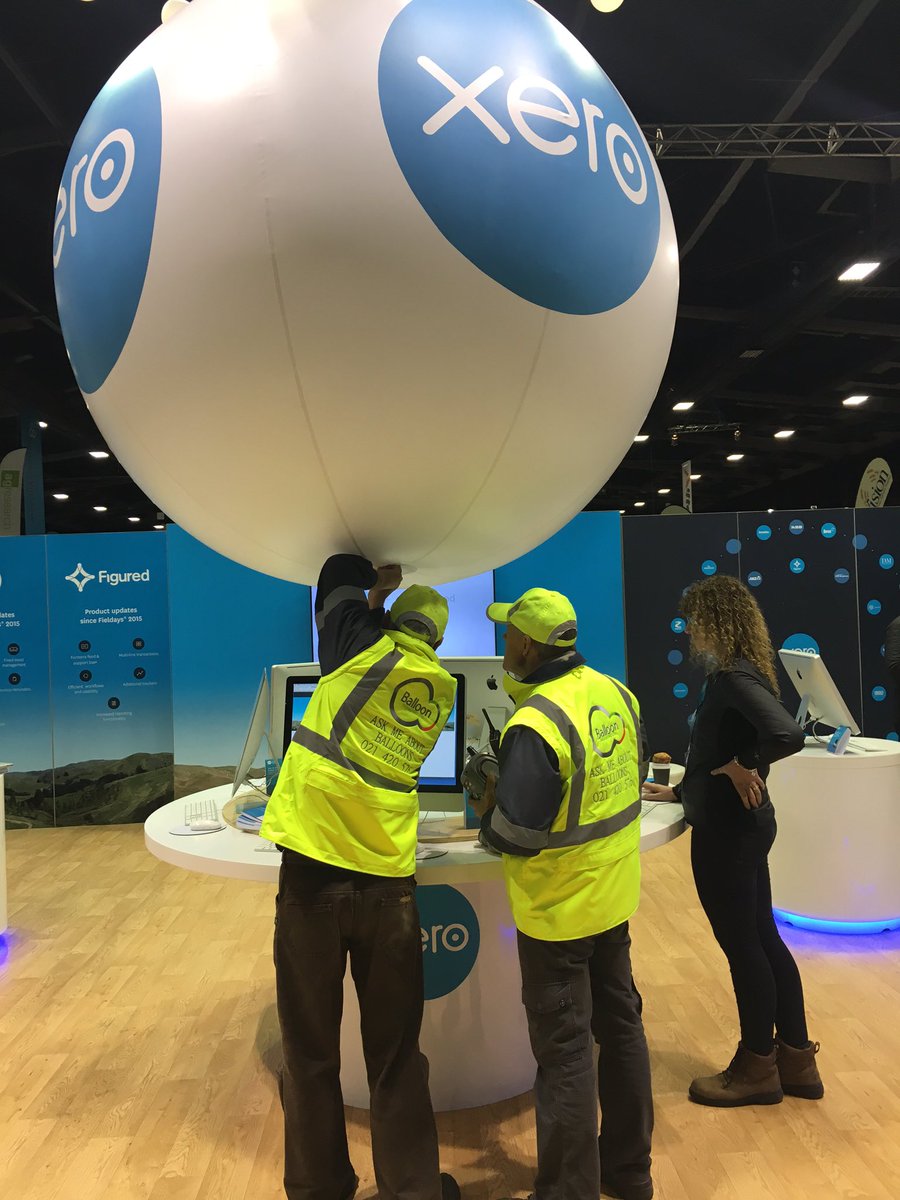 cdvanderkolk's tweet photo. I swear this is NOT an udder #farminginthecloud #Fieldays #Fieldays2016 https://t.co/6iKo4aLYdW