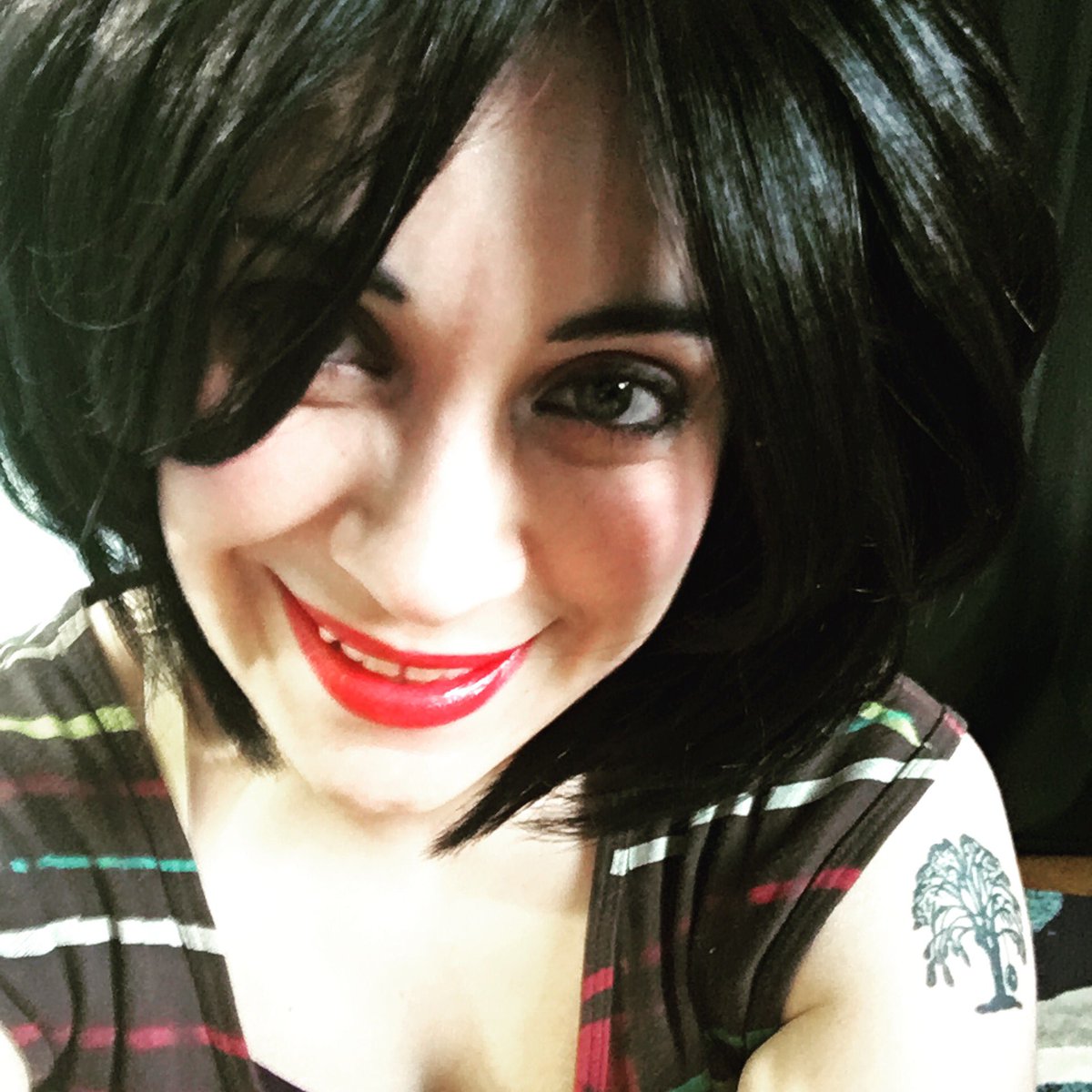 SqueakerSqueaks's tweet photo. #Polyamourus #Pansexual writer, artist, camgirl, star in my mind 🌟 #queerselflove https://t.co/tLNhz44JmD