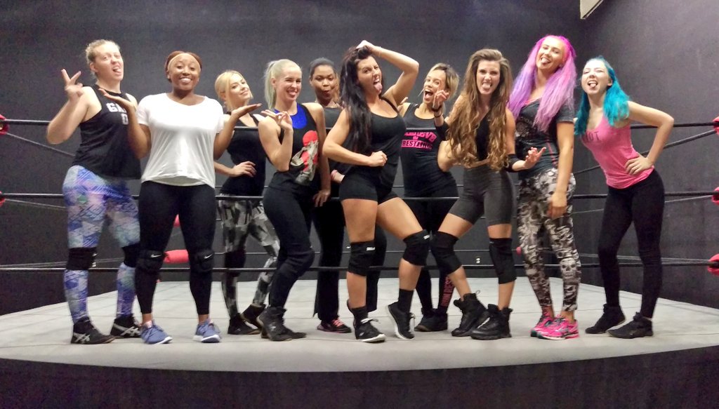 TeamVisionDojo's tweet photo. As seen on @WWENXT &amp; this Friday #SHINE35, former World Women's Champion @SantanaGarrett_ training @LadyWarriors123 https://t.co/jY6mqjbq3x