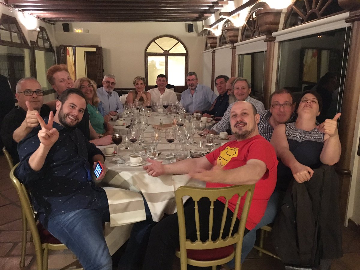 MagoMigue (@magomigue68) on Twitter photo El jurado ya está preparado para el duro trabajo que les espera estas mágicos días en <a href="/granhada2016/">CongresoMágico2016</a> #Granada El jurado ya está preparado para el duro trabajo que les espera estas mágicos días en <a href="/granhada2016/">CongresoMágico2016</a> #Granada
